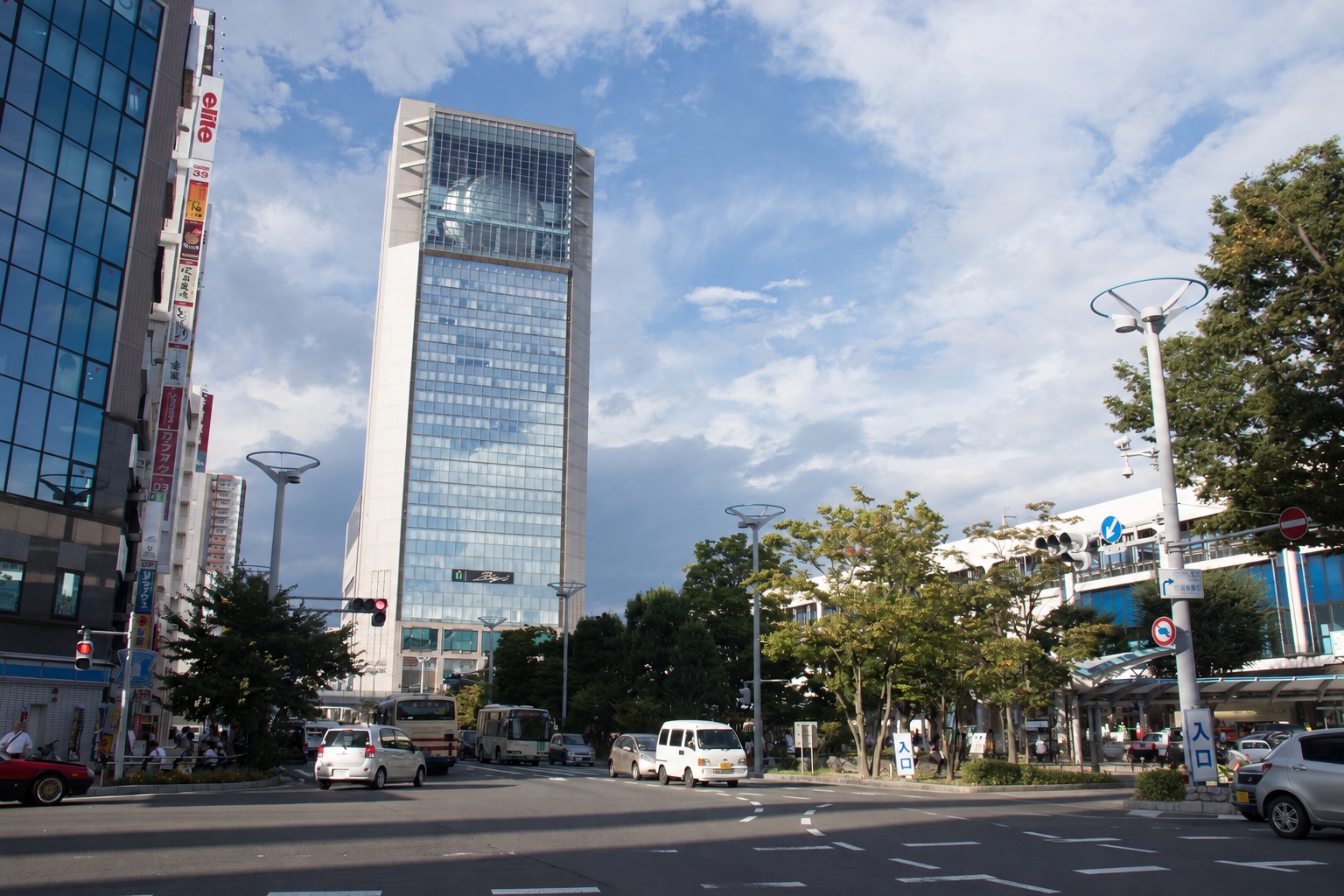 郡山の街の風景